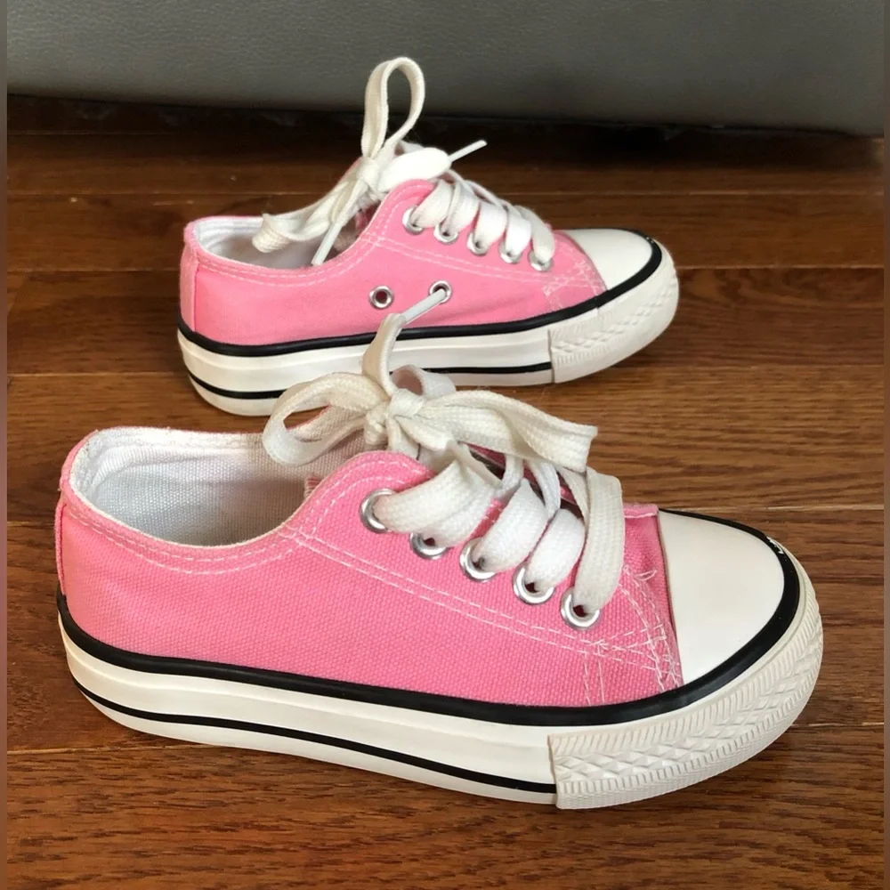 Hill Country Kids (HCK) Pink Canvas Sneakers- fit like a 10T